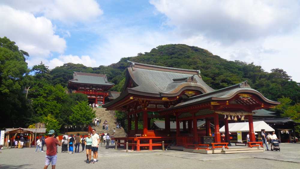 鶴岡八幡宮