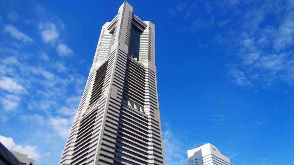 横浜ランドマークタワー