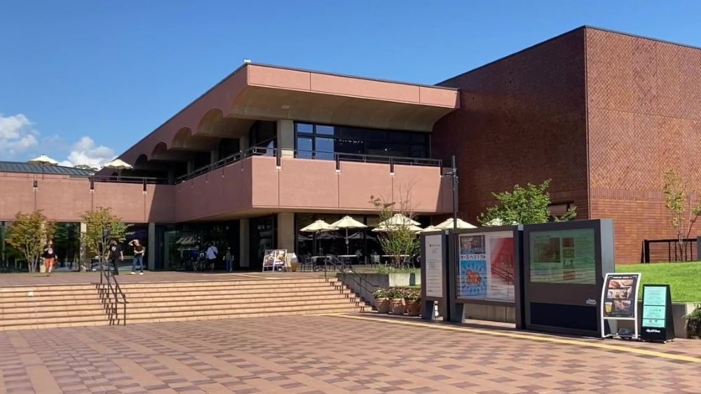 福岡市美術館
