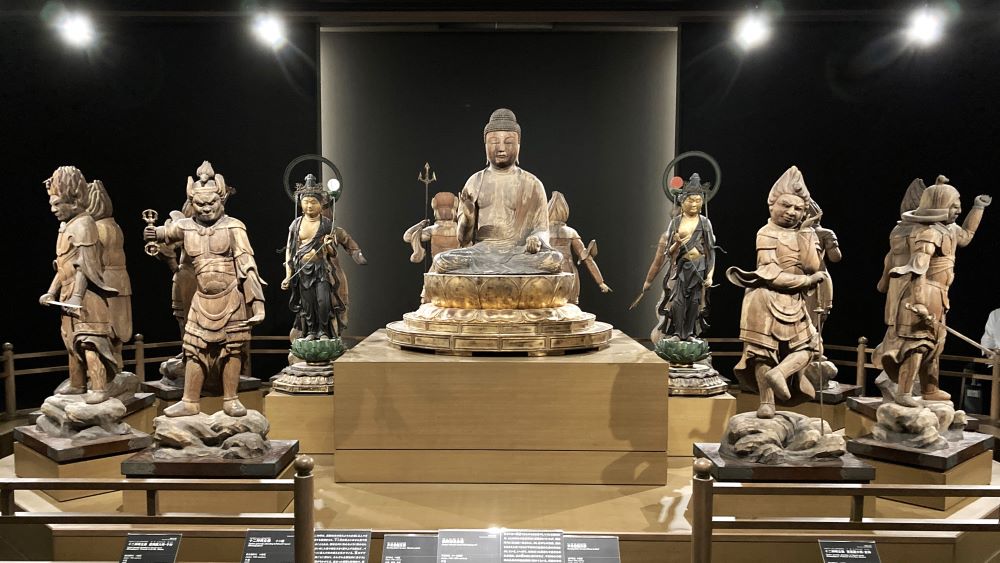 福岡市美術館