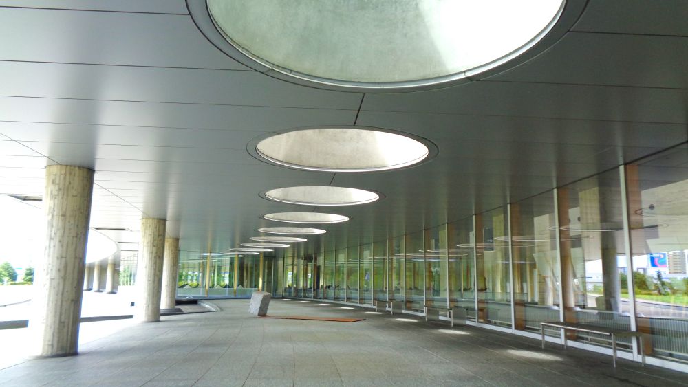 岩手県立美術館