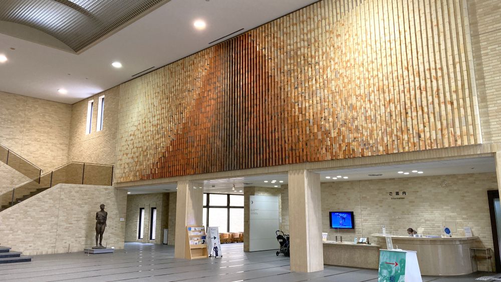 三重県立美術館