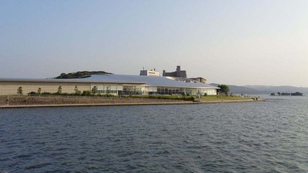 島根県立美術館