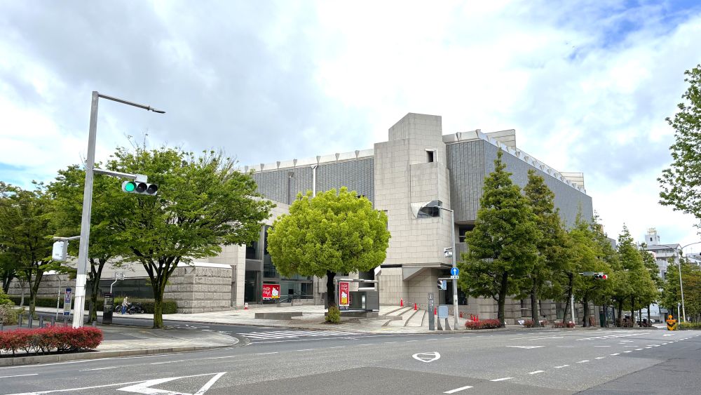 岡山県立美術館