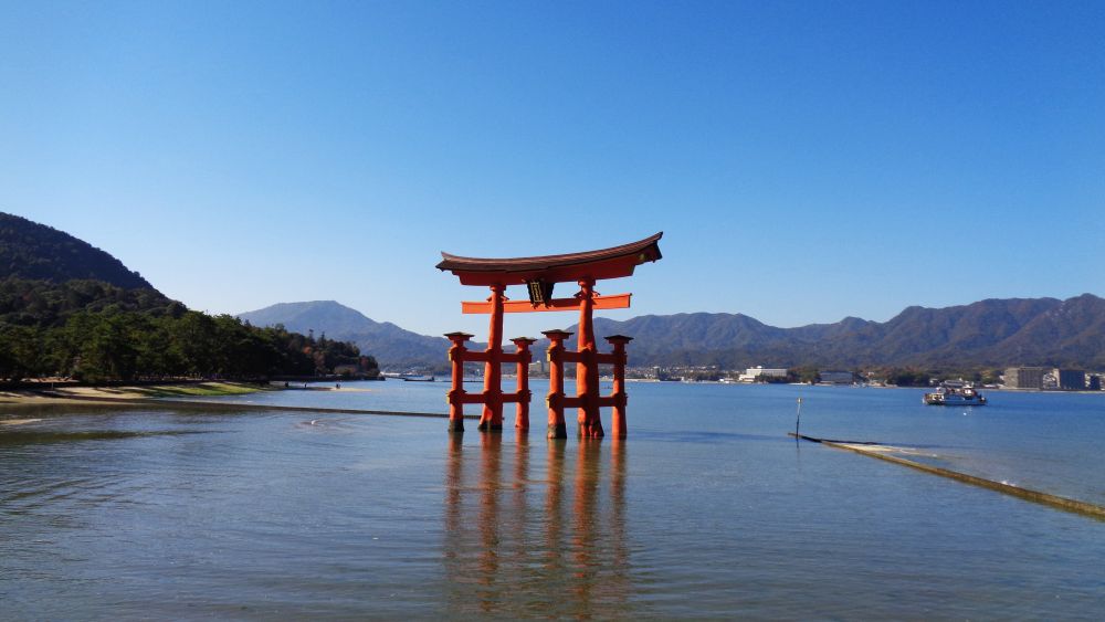 厳島神社
